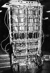 Одна из стоек суперкомпьютера МАРС-М, 1989