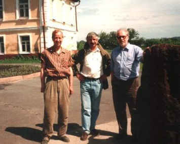 И.В. Поттосин, А.В. Замулин и Н. Вирт, поездка в Томск, лето 1999 г.
