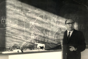 1960-es B.A. lecturing in Novosibirsk University