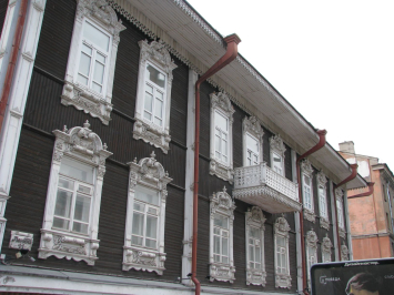 Дом купца Сурикова со стороны ул Ленина (Лен. 11)