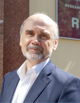 Владимир Валентинович Воеводин
